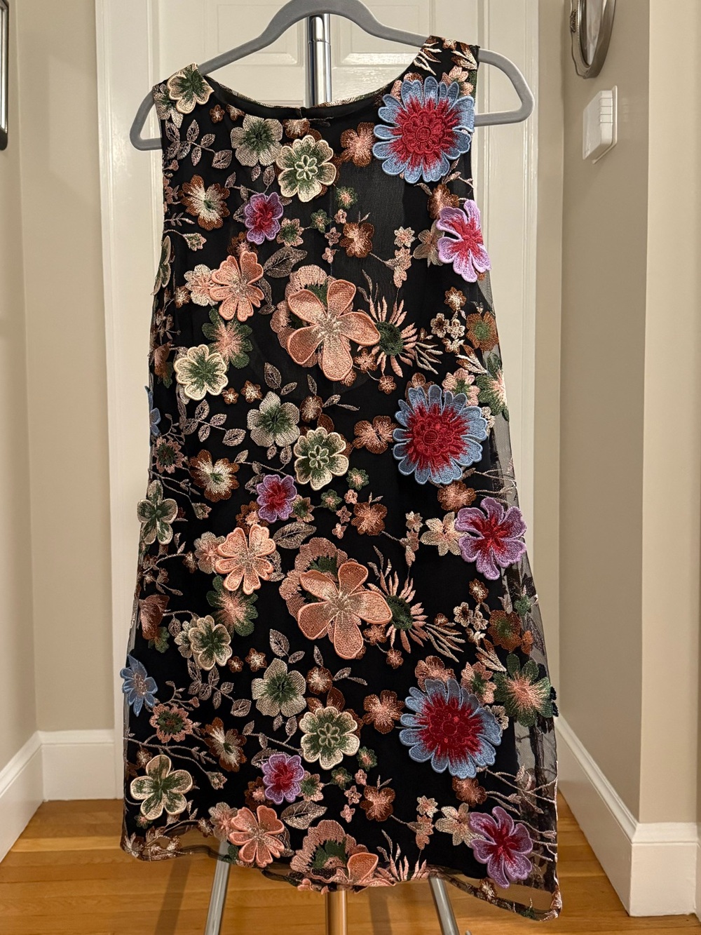 Lulu’s Floral Lace Appliqué Black A-Line Dress with Open Back, XL